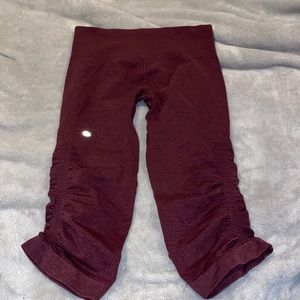 Lululemon Cropped Leggings